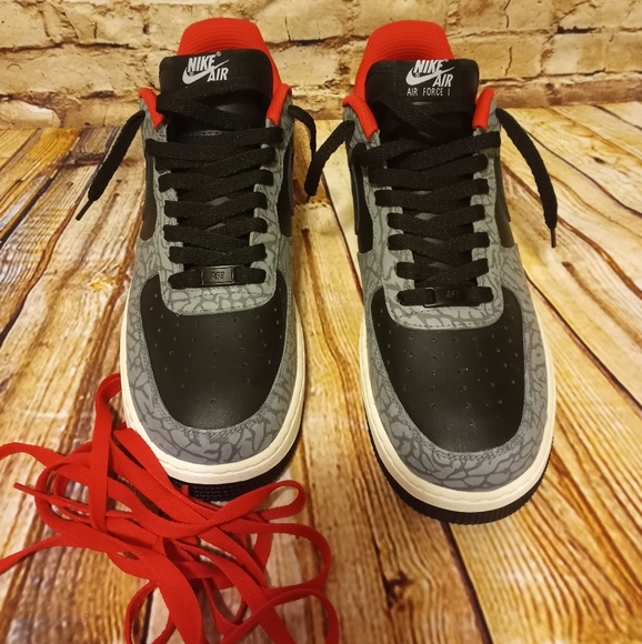 Mens Nike Air Force 1 custom size 10.5 - Picture 3 of 6